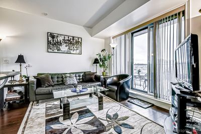 406 - 701 Sheppard Ave W, Condo with 2 bedrooms, 1 bathrooms and 1 parking in North York ON | Image 3