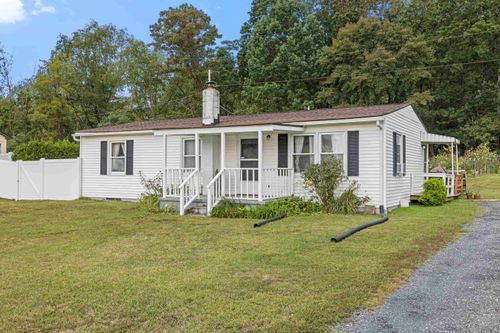 3284 Morris Mill Rd, STAUNTON, VA, 24401-8317 | Card Image