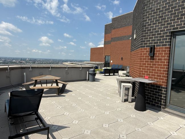 APT-1309 - 3660 N Lake Shore Dr, Condo with 0 bedrooms, 1 bathrooms and null parking in Chicago IL | Image 20