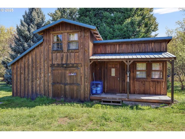 1206 Methodist Rd, House other with 3 bedrooms, 2 bathrooms and 1 parking in Hood River OR | Image 35