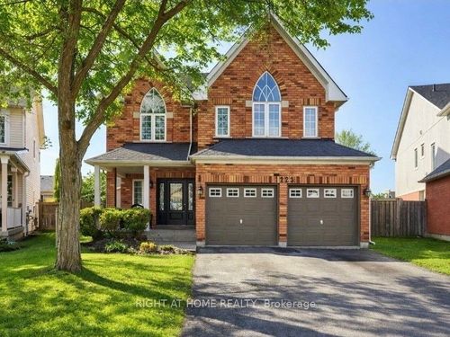 1225 Leacock Crt, Oshawa, ON, L1K2R3 | Card Image