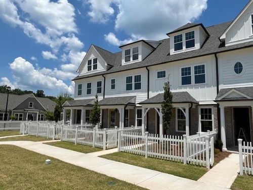 j3-208 Village Overlook, Canton, GA, 30114 | Card Image