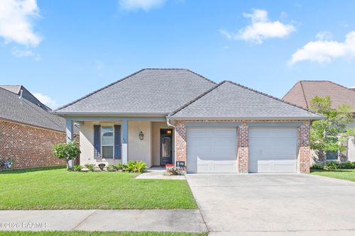 221 Ardenwood Dr, Lafayette, LA, 70508-7366 | Card Image