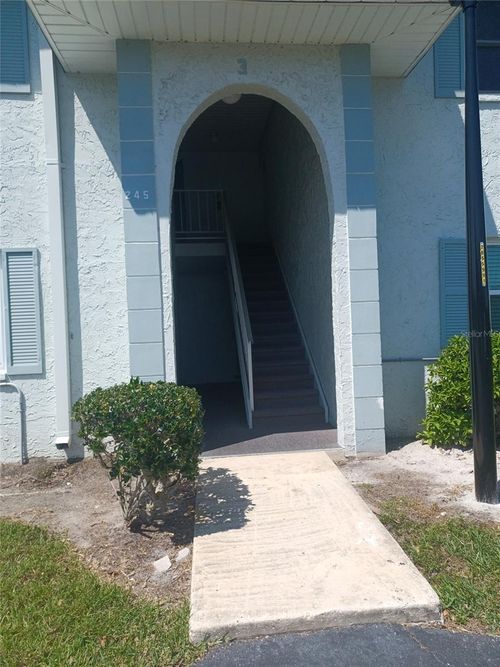 17-245 S Mcmullen Booth Rd, CLEARWATER, FL, 33759-4445 | Card Image