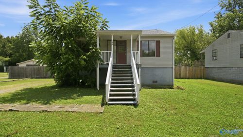 154 T E Mckinney Cir, Owens Cross Roads, AL, 35763-9677 | Card Image
