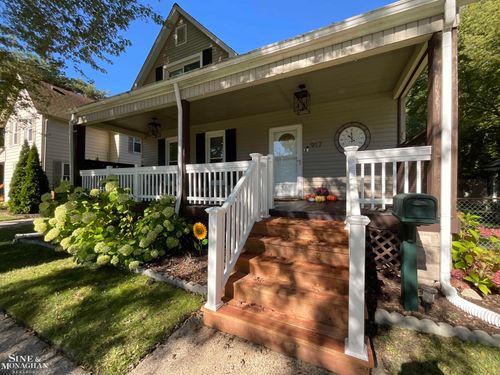 917 St Clair Boulevard, Algonac, MI, 48001 | Card Image