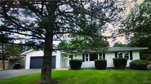 7319 Highbridge Rd, Fayetteville, NY, 13066-9779 | Card Image