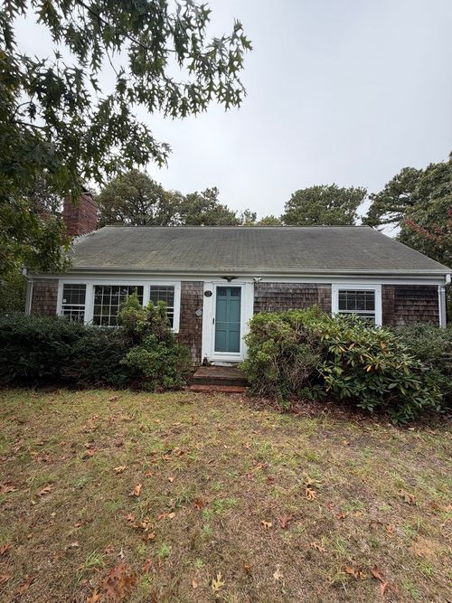 15 Eddie Ln, Chatham, MA, 02633 | Card Image