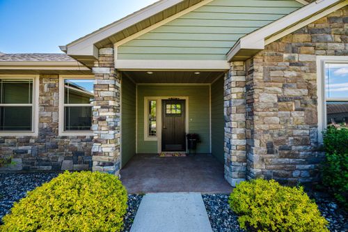 27 Club House Dr, Sheridan, WY, 82801-9001 | Card Image