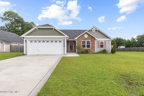 302 Ashley Meadow Ln, Jacksonville, NC, 28546-9430 | Card Image