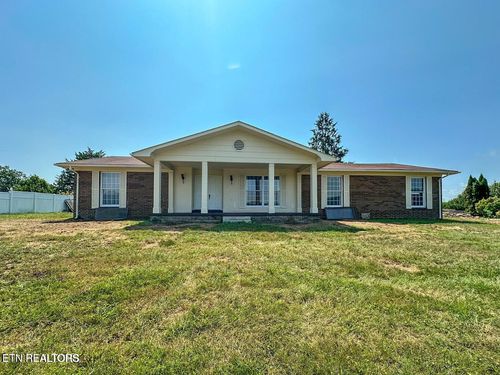 262 Oxford Cir, Harrogate, TN, 37752-8030 | Card Image