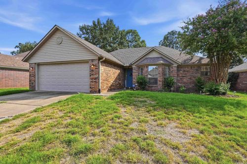 2145 Dillard Drive, Conway, AR, 72034 | Card Image