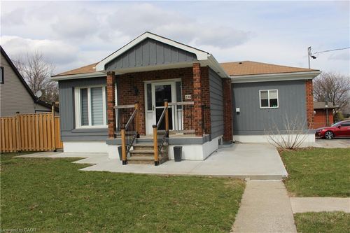 2-238 Sanatorium Road, Hamilton, ON, L9C1Z8 | Card Image