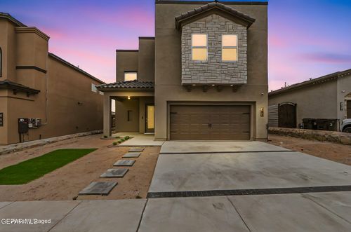 641 La Entrada Circle, Santa Teresa, NM, 88008 | Card Image