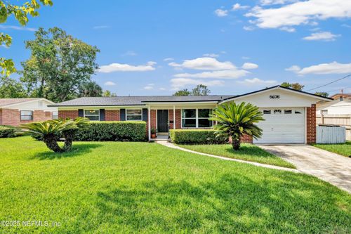 5676 Flagstaff Road, Jacksonville, FL, 32207 | Card Image