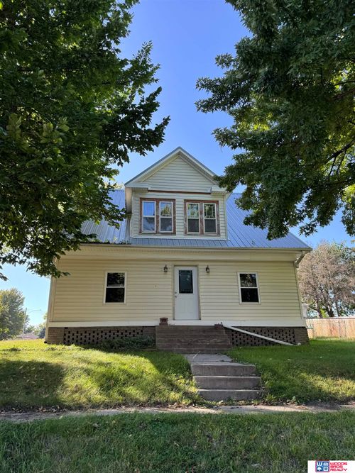 260 S Main St, Osceola, NE, 68651-4466 | Card Image