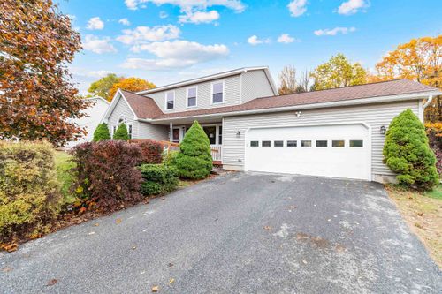 42 Andrea Ln, Milton, VT, 05468-3866 | Card Image