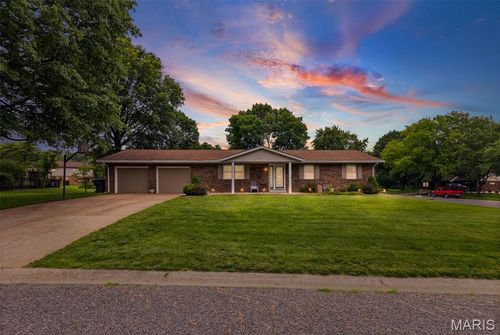 707 Pine Tree Ln, Freeburg, IL, 62243-1065 | Card Image