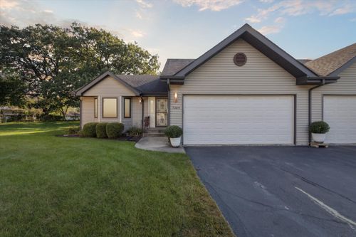 17-5384 Dierks Dr, Rockford, IL, 61108-8095 | Card Image