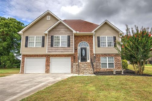 105 Woodberry Dr Se, Calhoun, GA, 30701-4096 | Card Image