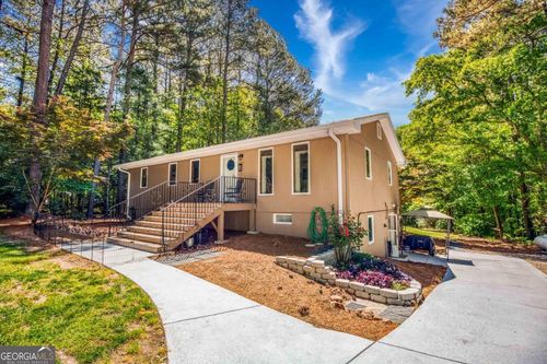 2711 Tribble Mill Rd, Lawrenceville, GA, 30045-8627 | Card Image