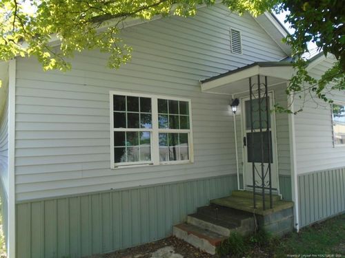 a-100 Spring Ave, Spring Lake, NC, 28390-3343 | Card Image