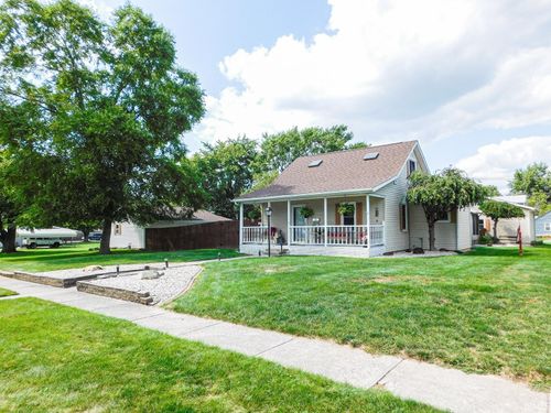 421 E Ohio Street, Bluffton, IN, 46714-3327 | Card Image