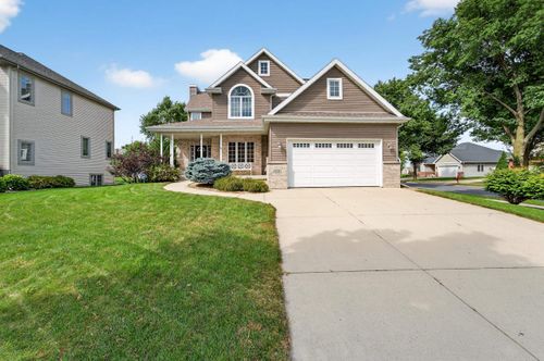 1 Fawn Ridge Circle, Madison, WI, 53562 | Card Image