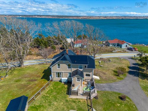 1772 304 Highway, Cape Forchu, NS, B5A5G7 | Card Image