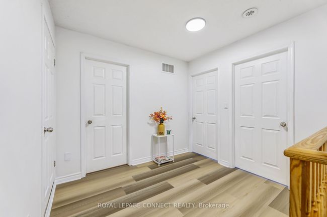 4 - 1050 Elton Way, House attached with 3 bedrooms, 3 bathrooms and 1 parking in Whitby ON | Image 32