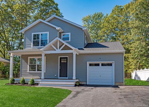 370 Canal Rd, Port Jefferson Station, NY, 11776-3067 | Card Image