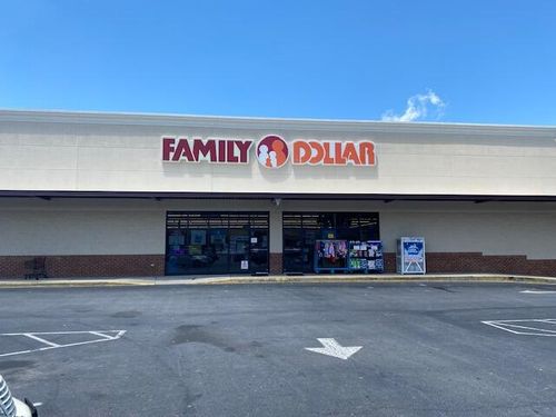 736 N Beaver Dam Ave, Damascus, VA, 24236-2125 | Card Image