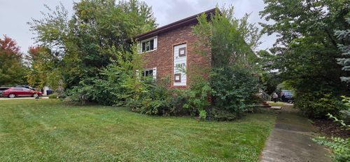 8643 W 73rd Pl, Justice, IL, 60458-1591 | Card Image