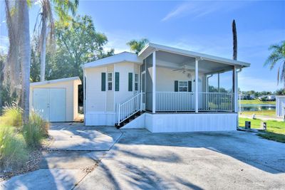 105 Rough Lane, House other with 1 bedrooms, 2 bathrooms and null parking in Haines City FL | Image 1