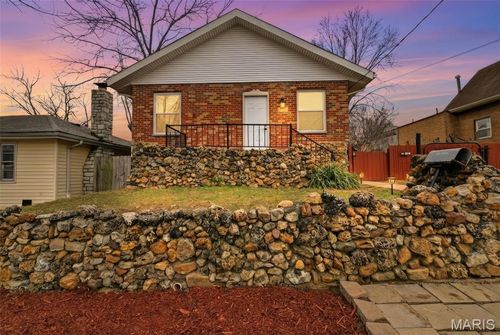 1036 Wachtel Ave, Saint Louis, MO, 63125-1946 | Card Image