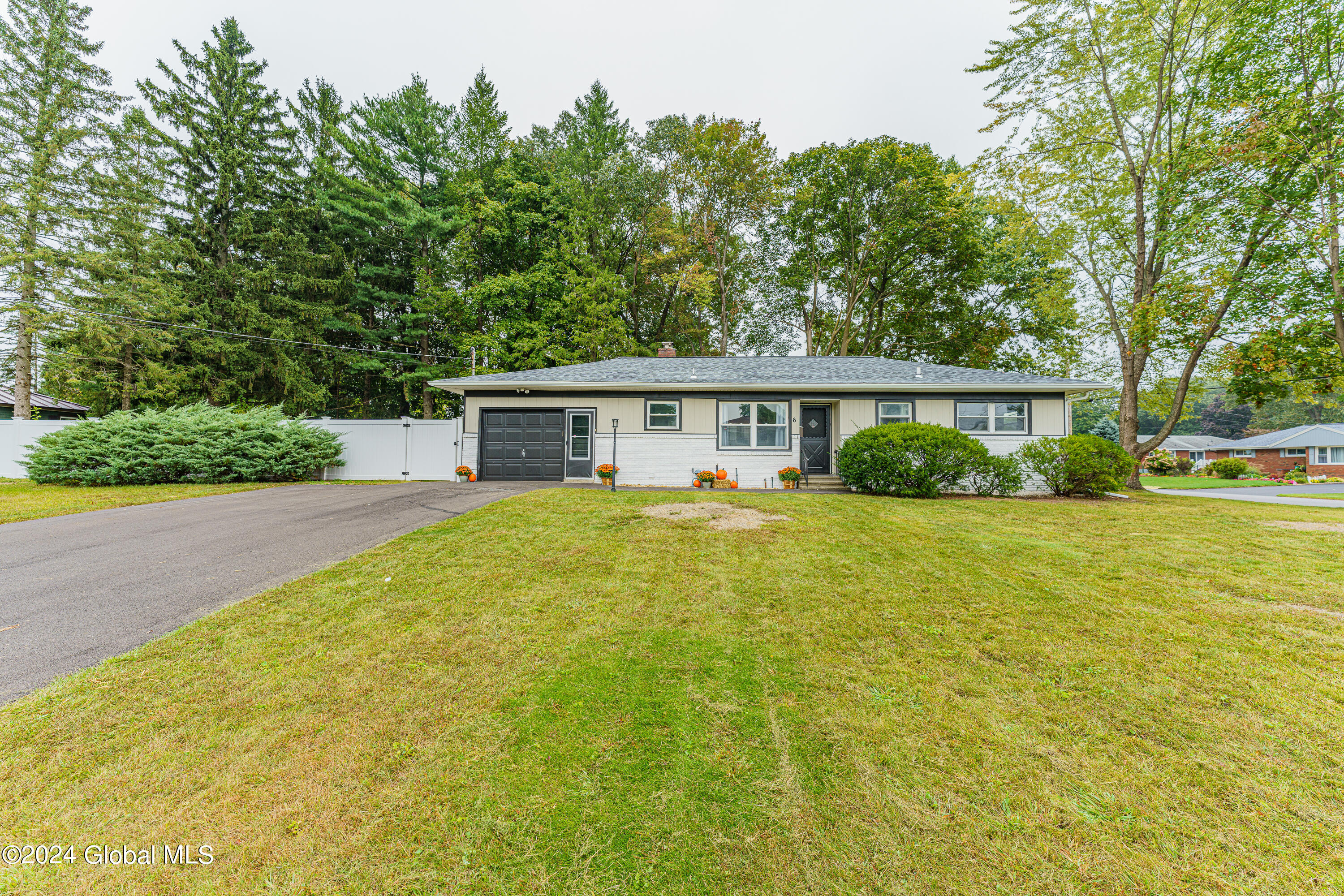 June Dr, Albany, NY 12211
