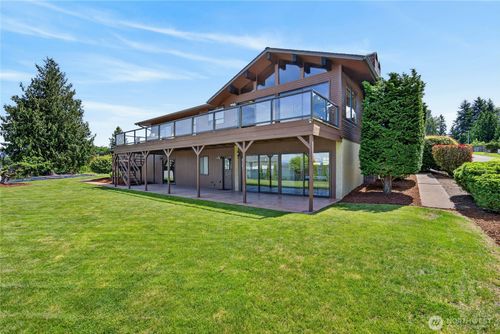 5501 69th Ave Se, Snohomish, WA, 98290-5181 | Card Image