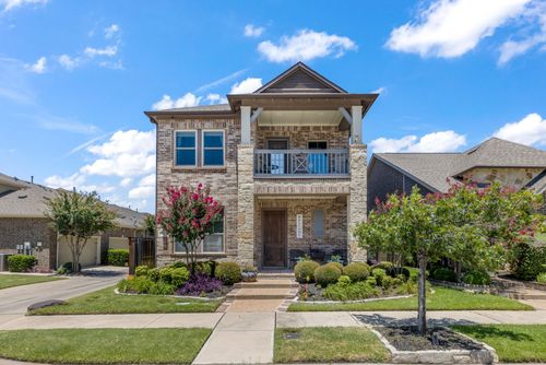 1001 Winter Fire Way, Arlington, TX, 76005-4536 | Card Image