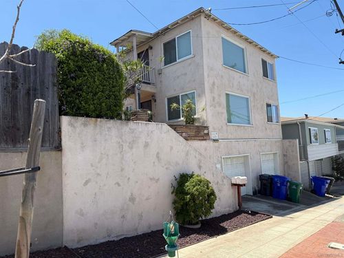 1119 W Redwood St, San Diego, CA, 92103-6024 | Card Image