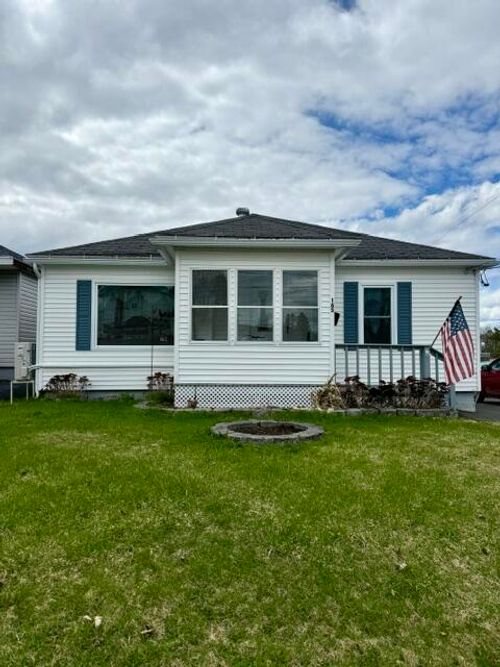 165 12th Avenue, Madawaska, ME, 04756 | Card Image