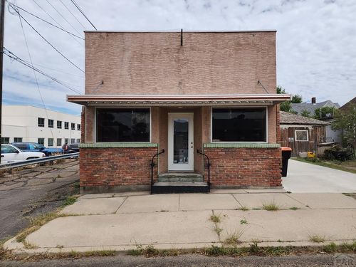15 E 7th St, La Junta, CO, 81050-2305 | Card Image