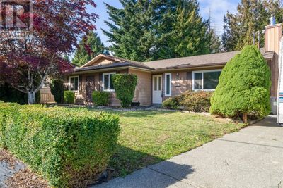 3268 Southglen Dr, House other with 3 bedrooms, 2 bathrooms and 2 parking in Langford BC | Image 2