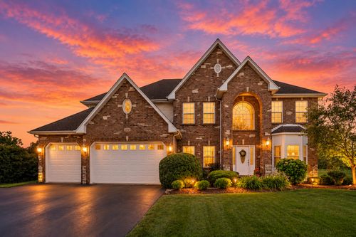506 Simsbury Ct, Oswego, IL, 60543-5218 | Card Image