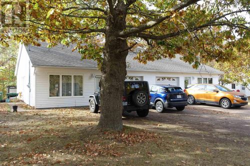 1198 Maple St, Waterville, NS, B0P1V0 | Card Image