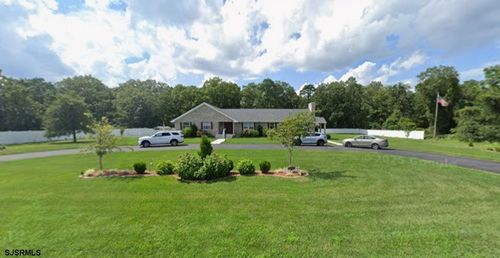 2517 Tremont Ave, EGG HARBOR TOWNSHIP, NJ, 08234-5563 | Card Image