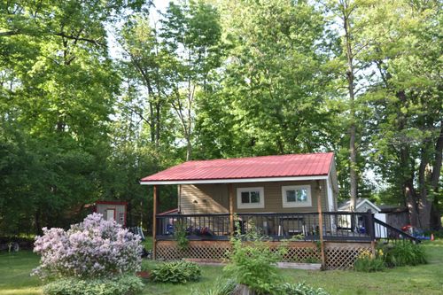 36 Island Dr, Bridport, VT, 05734-9497 | Card Image
