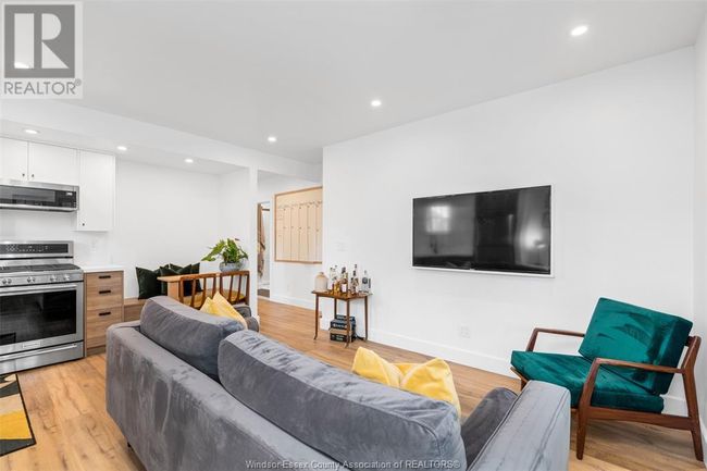 2 - 394 Grove Ave, House other with 1 bedrooms, 1 bathrooms and null parking in Windsor ON | Image 14