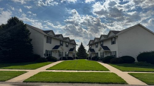 a-1303 1st St, De Witt, IA, 52742-1857 | Card Image