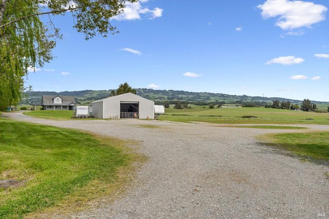 166 Davis Ln, House other with 3 bedrooms, 2 bathrooms and 15 parking in Penngrove CA | Image 39