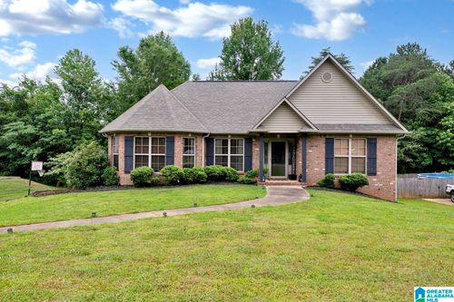 25 Belter Cir, Odenville, AL, 35120-6647 | Card Image